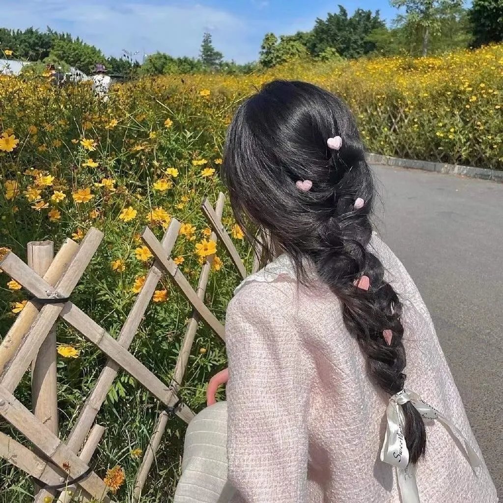 小安妮 在线观看封面